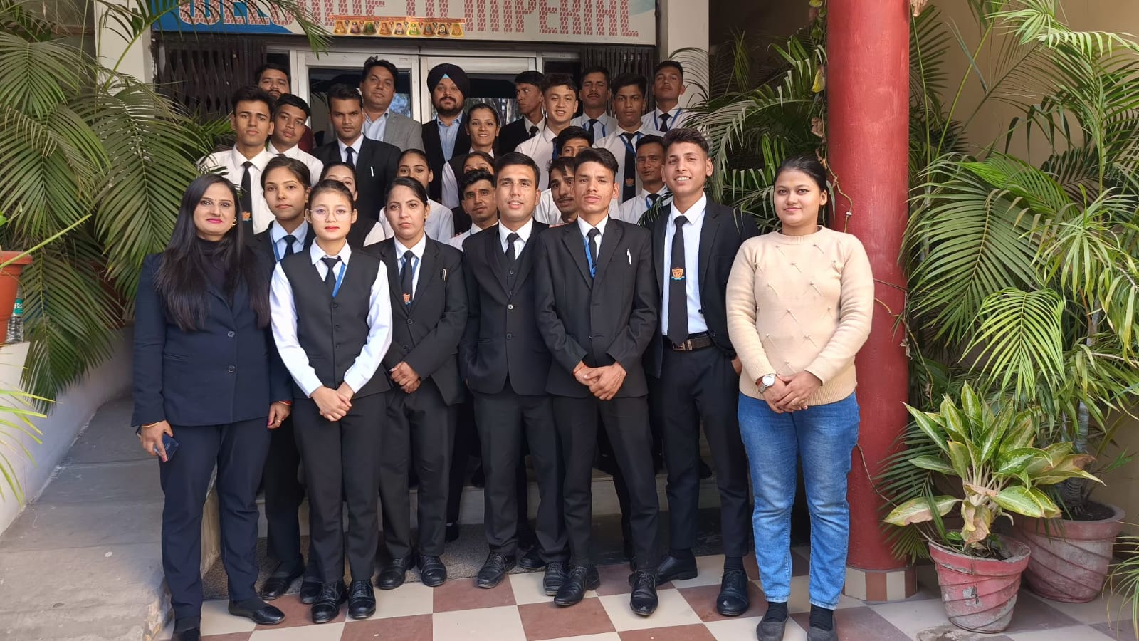 whatsapp image 2023 11 25 at 09.42.50 3 (1)